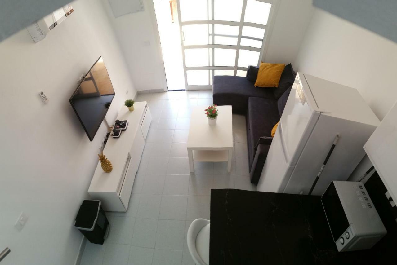 Bungalow With Terrace Near The Beach San Bartolomé Esterno foto